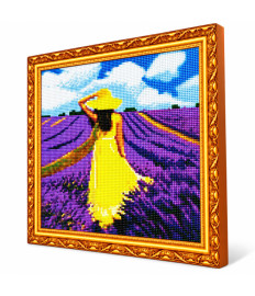 Mozaic cu diamante 40x50 cm Fată în câmp de lavandă